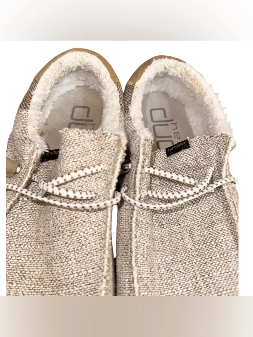 HEY DUDE WALLY STITCH slip on loafers men’s size 9